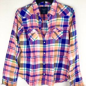 Medium American Eagle Button Down Shirt Women